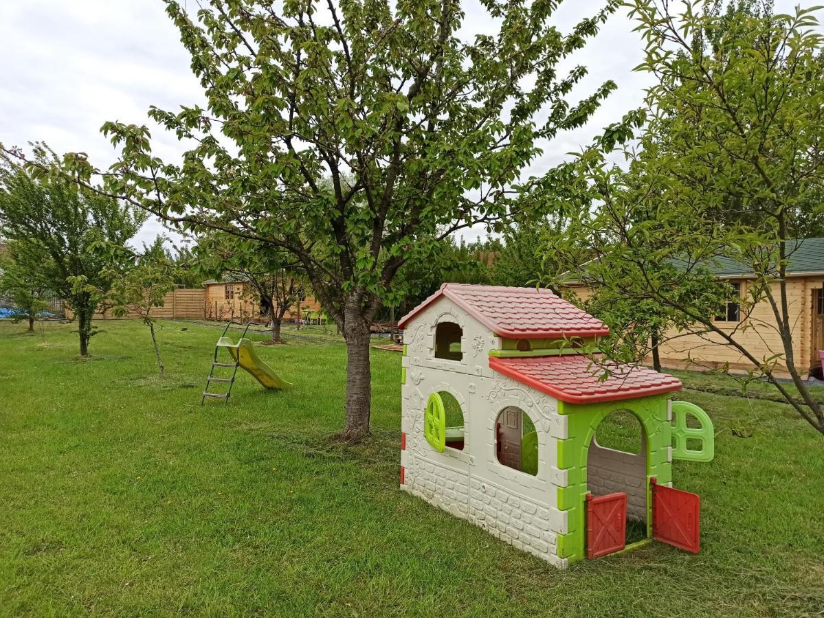 Gite Les Chalets Du Fliers Verton Meubles De Tourisme Classes 2 Etoiles Berck Kültér fotó