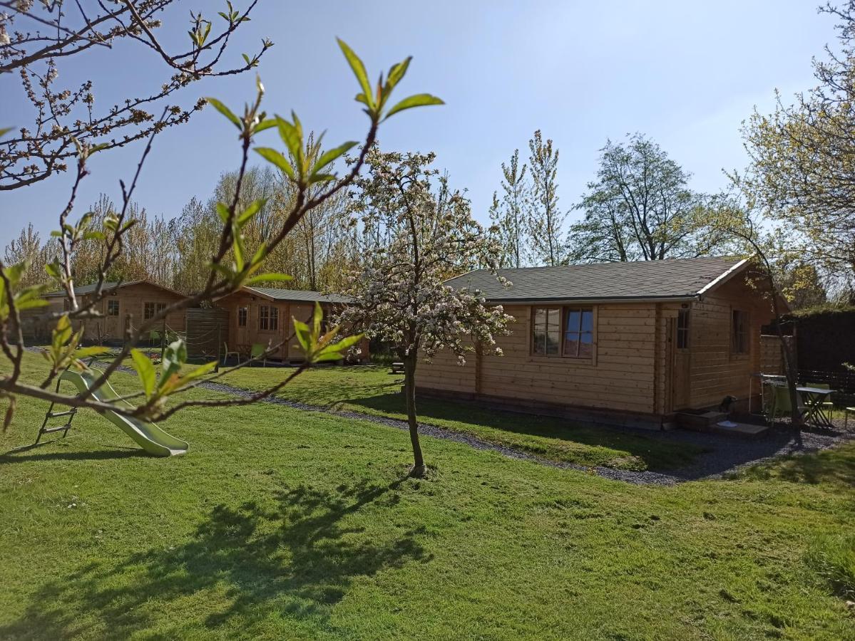 Gite Les Chalets Du Fliers Verton Meubles De Tourisme Classes 2 Etoiles Berck Kültér fotó