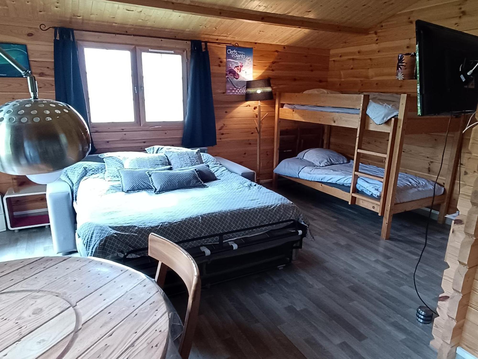 Gite Les Chalets Du Fliers Verton Meubles De Tourisme Classes 2 Etoiles Berck Szoba fotó